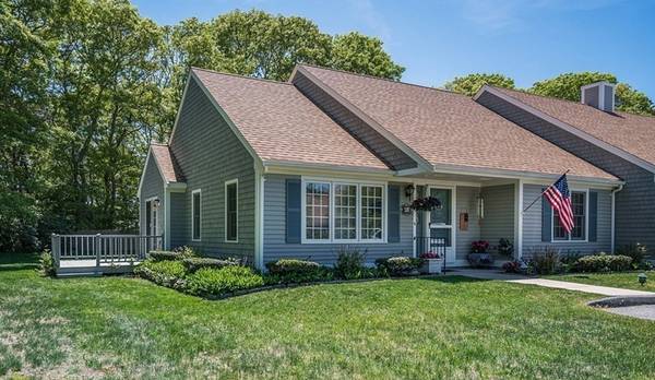 3 Hawthorne Ct #A, Bourne, MA 02559