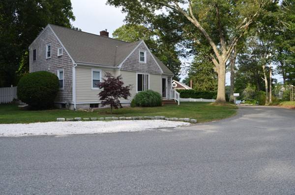 2 Cedar Ave, Bourne, MA 02532