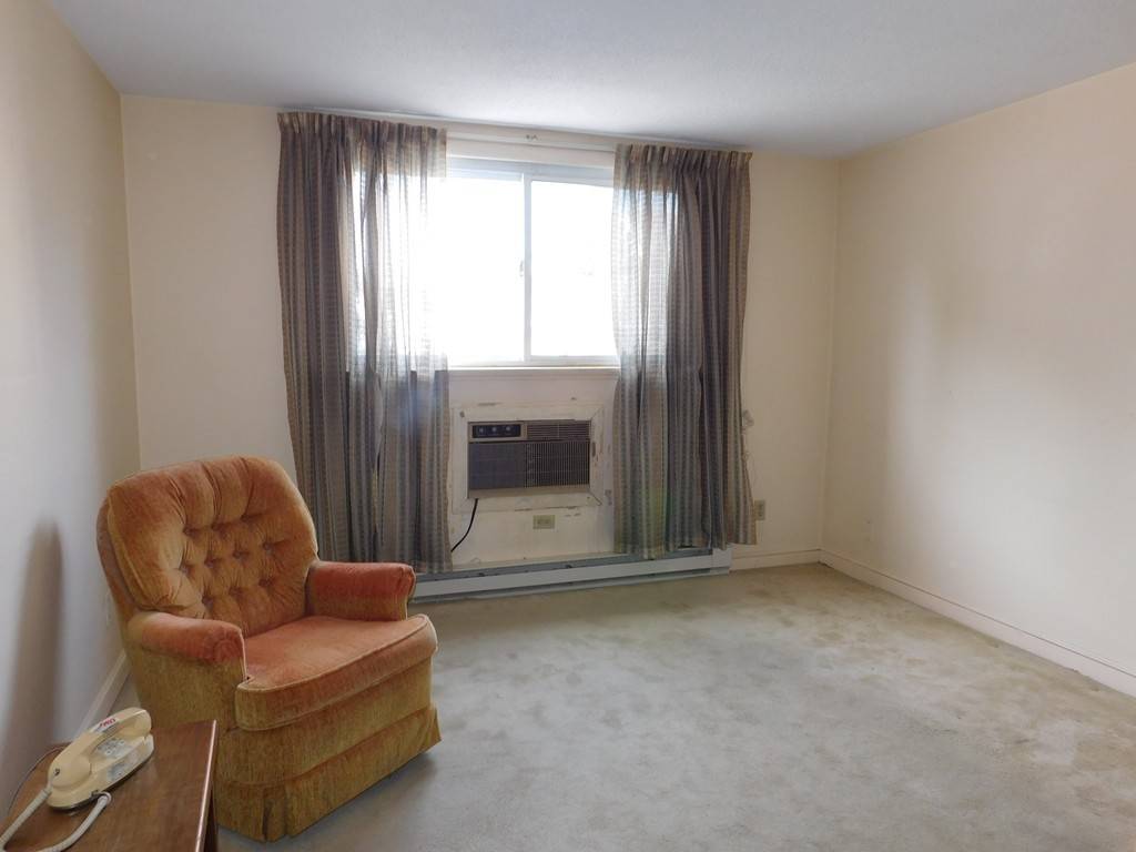 Saugus, MA 01906,333 Central St #2G