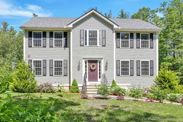 5 Stark Rd, Derry, NH 03038