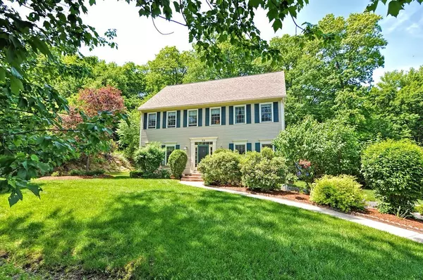 25 Joseph Road, Shrewsbury, MA 01545