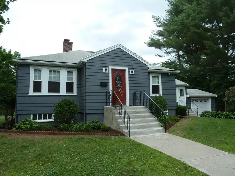 11 Roberts Road, Waltham, MA 02453