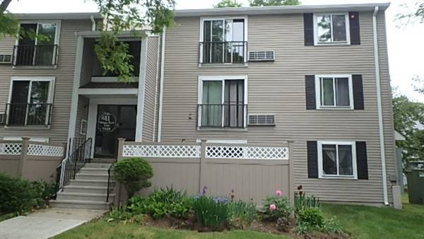 11 Village Rock Ln #15, Natick, MA 01760