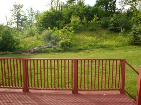 Rutland, MA 01543,1 Vista Circle