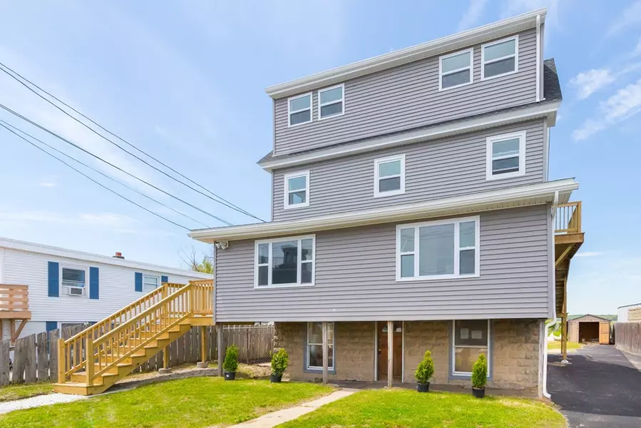 67 North End Blvd #2, Salisbury, MA 01952