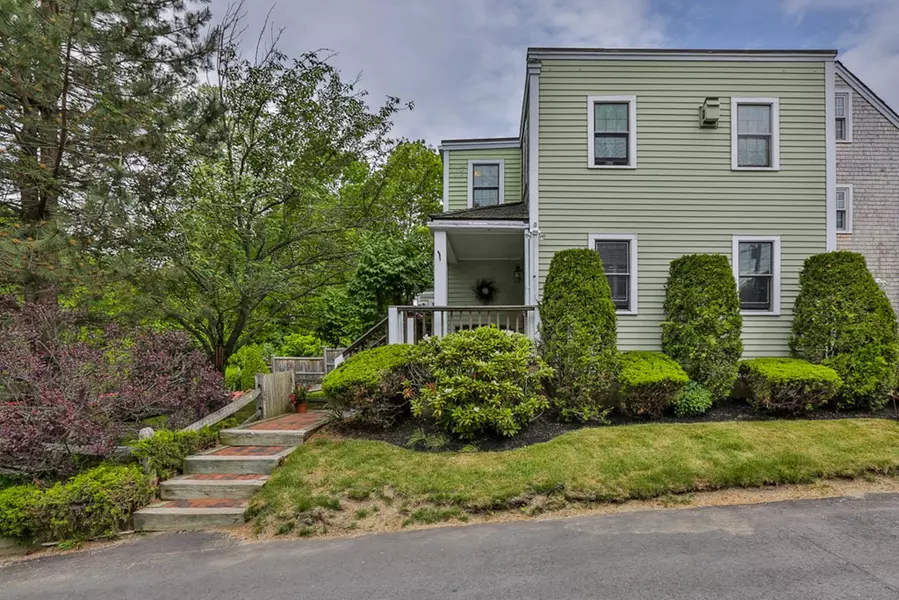 8 High Rd #B, Newbury, MA 01951