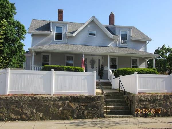 782 Kempton St, New Bedford, MA 02740