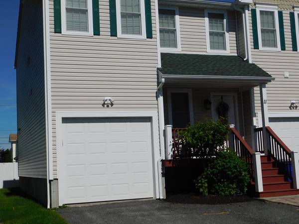 40 Winchester Lane #11, Fall River, MA 02721