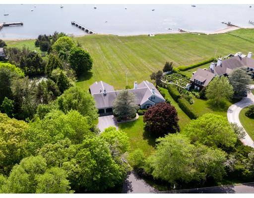 20 Neds Point Rd, Mattapoisett, MA 02739