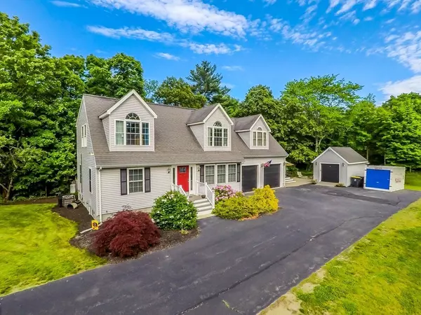 Avon, MA 02322,215 E Spring St