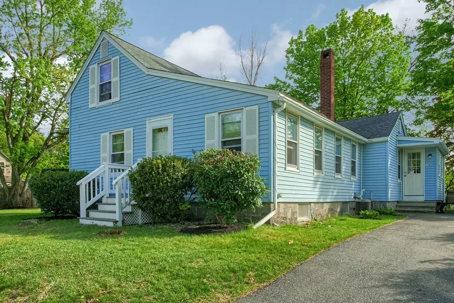 26 River St, Westford, MA 01886