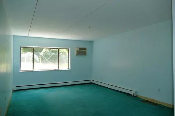 575 Broad St #108, Weymouth, MA 02189