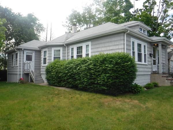 17 Myrtle St, Stoughton, MA 02072