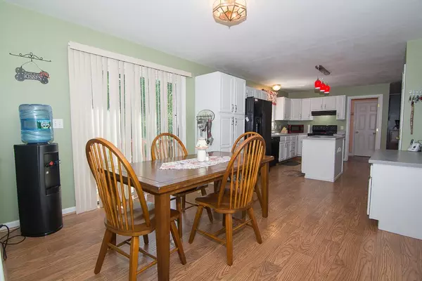 Northbridge, MA 01534,103 Adams Cir