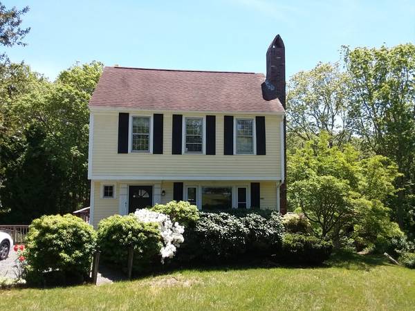 45 Snake Pond Rd, Sandwich, MA 02644