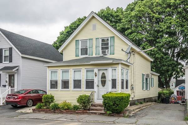 88 Cosgrove St, Lowell, MA 01852