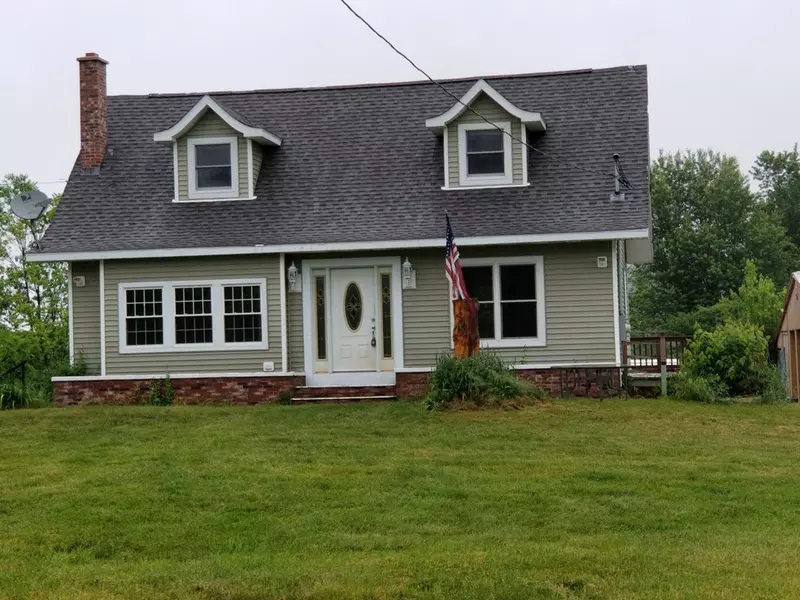 23 Hollow Rd, Brimfield, MA 01010