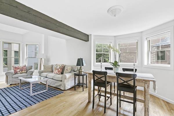 42-7 Cogswell Ave, Cambridge, MA 02140