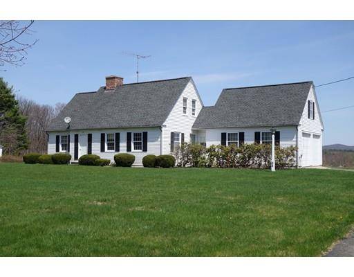 65 South St, Granby, MA 01033