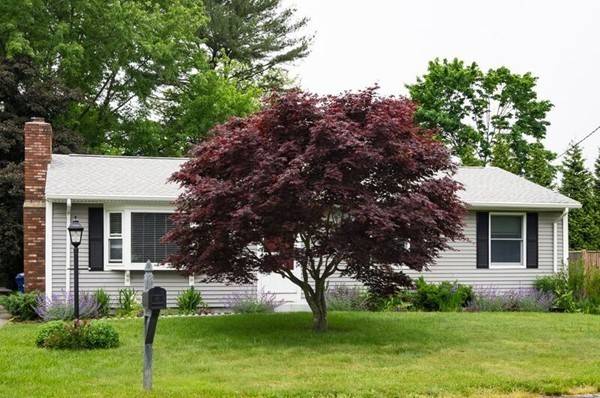 39 Garrison Rd, New Bedford, MA 02745