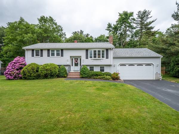 18 Frost St, Billerica, MA 01821