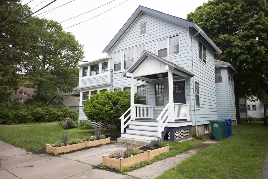 Newton, MA 02459,4 Nottingham #2