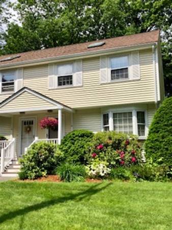 18 Franzone Dr #18, Haverhill, MA 01835