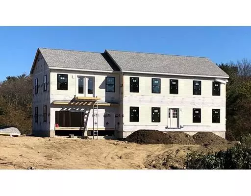 Ipswich, MA 01938,14 Plains Rd