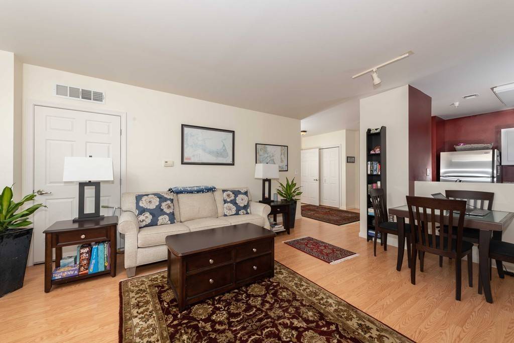 Quincy, MA 02169,1 Cityview Ln #804