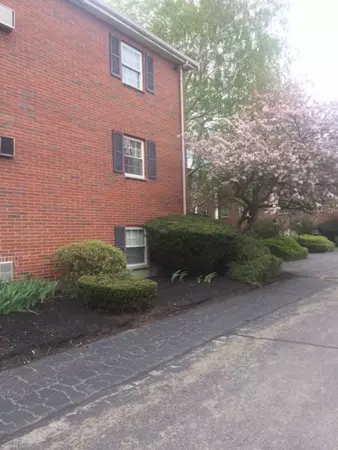 Weymouth, MA 02191,267 Neck St #A-7