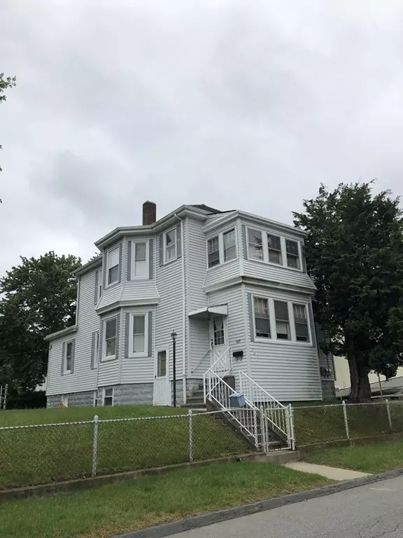 327 Chicago St., Fall River, MA 02721