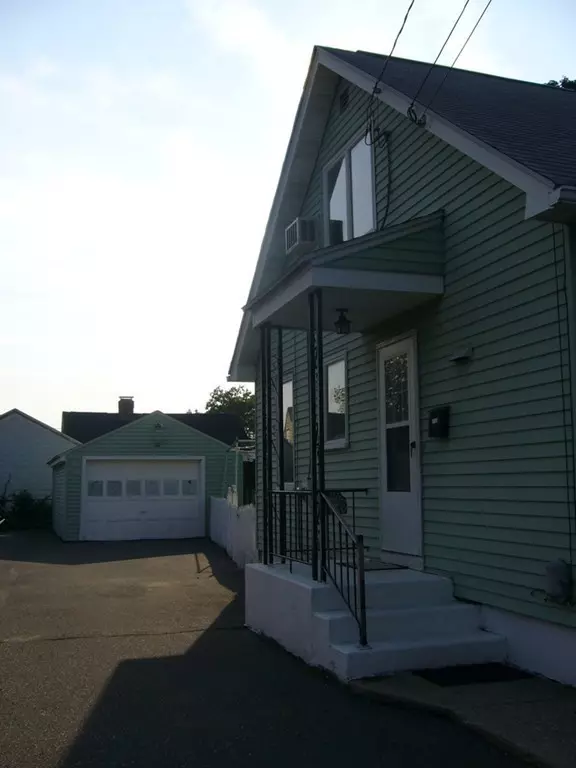 Ludlow, MA 01056,42 Newbury St