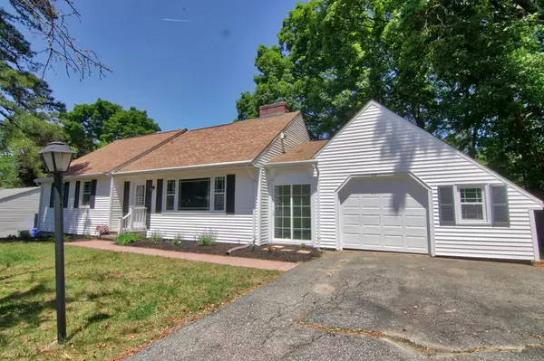 60 Harrow Rd, Springfield, MA 01118