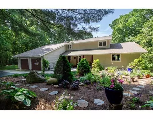 2 Dewitt Circle, Southwick, MA 01077