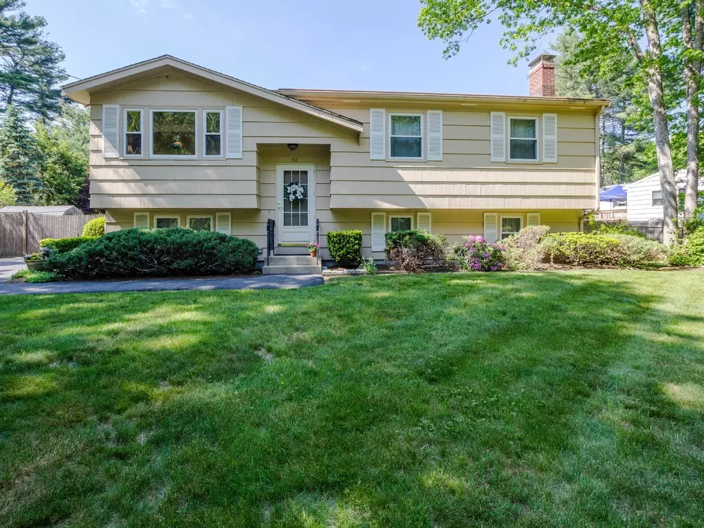 Norton, MA 02766,12 Haskell St