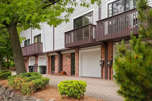 282 Mount Auburn Street #282, Watertown, MA 02472