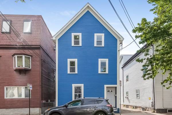 159 5th Street #3, Cambridge, MA 02141