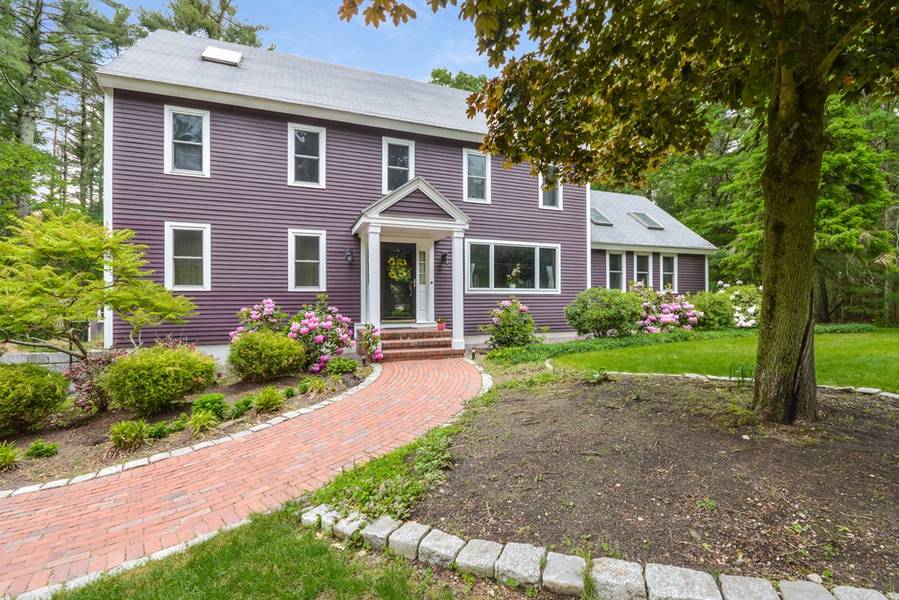 64 Mill Pond Lane, Duxbury, MA 02332