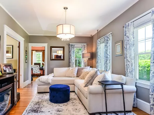 Mansfield, MA 02048,255 Central St