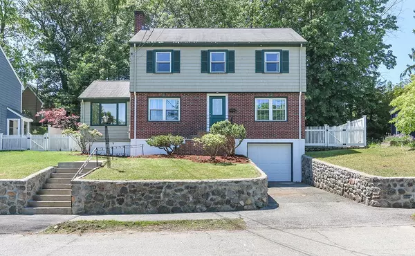 8 Hope, Newton, MA 02466