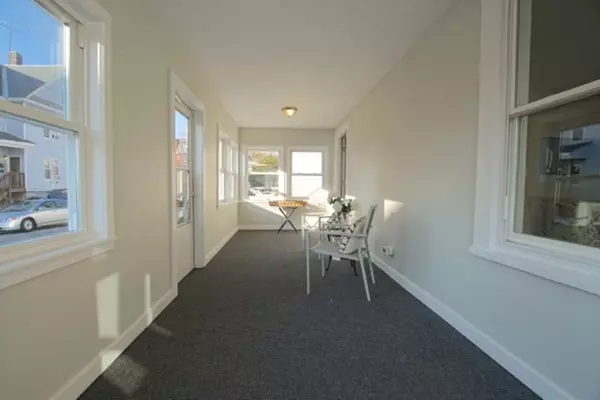 Lowell, MA 01851,11 Royal St