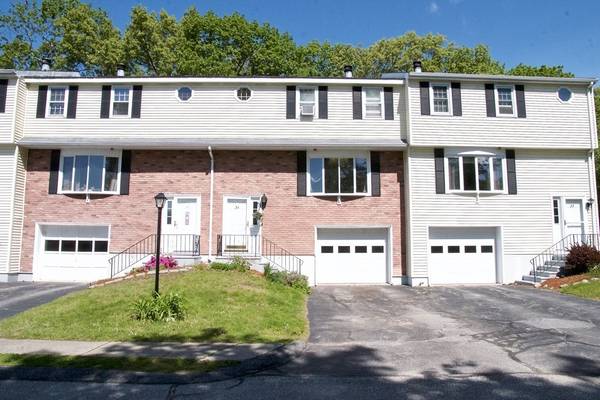 34 Plantation Rd #34, Oxford, MA 01540