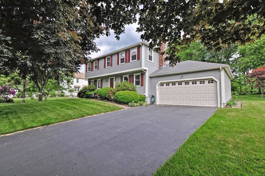 2 Redwood Drive, Milford, MA 01757