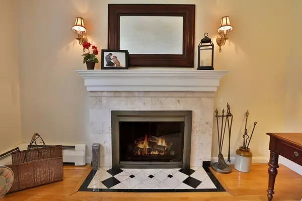 Andover, MA 01810,12 Charlotte Drive