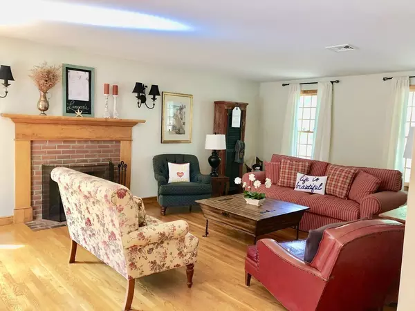 Franklin, MA 02038,55 Fuller Place