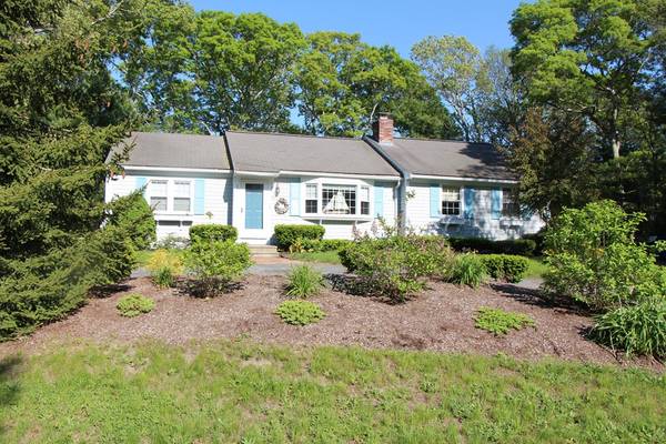 37 Sea Breeze Dr, Bourne, MA 02532