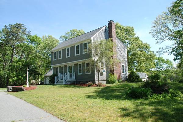 39 Arnold Rd, Sandwich, MA 02644