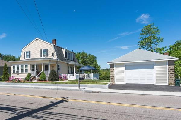 95 Chestnut St, Franklin, MA 02038