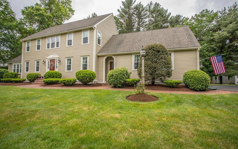 20 Tarkin Hill Lane, Bridgewater, MA 02324