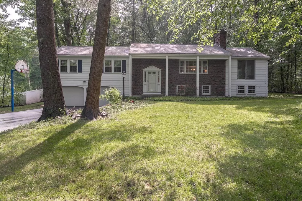 Bedford, MA 01730,11 Gould Rd